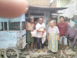 HUT Ke-3 Persatuan Media Cetak Dan Online, Santuni Warga Kurang Mampu Secara Door To Door.