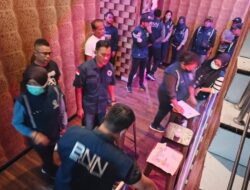 Razia Narkoba BNNK Deli Serdang di THM, Dua Positif Urine – Sean Cafe Sempat Halangi Petugas