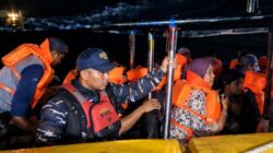 Malam Mencekam di Laut Aceh Singkil, Kodaeral 1 Belawan Pulang 21 Penumpang Dengan Selamat