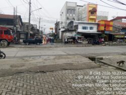Pembongkaran Pembatas Jalan di Martubung Diduga Langgar Pasal 28 UU LLAJ